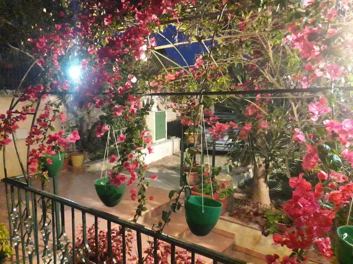 Alla Romana Villa Caltagirone Exterior photo